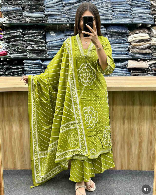 Isabella Pink Cotton Bandhani Printed Kurta Palazzo Set with Dupatta