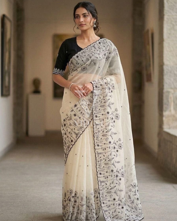 Isla Star Georgette Saree with Embroidery Work & Contrast Blouse