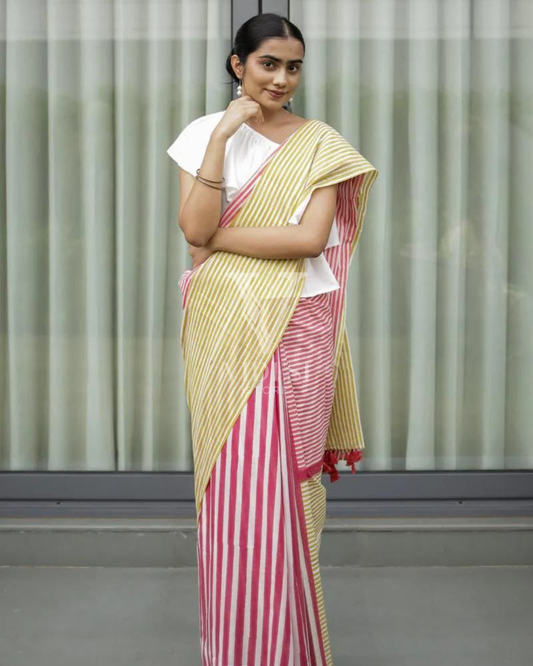 Karisa Vibrant Digital Printed Linen Saree