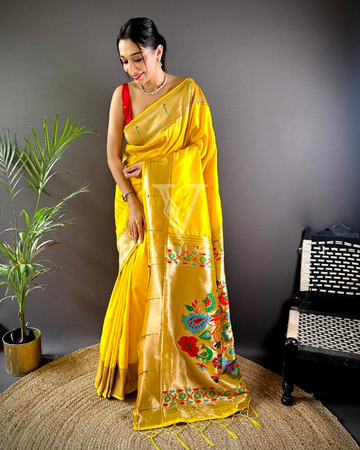 Kira Pure Kanchipuram Silk Saree