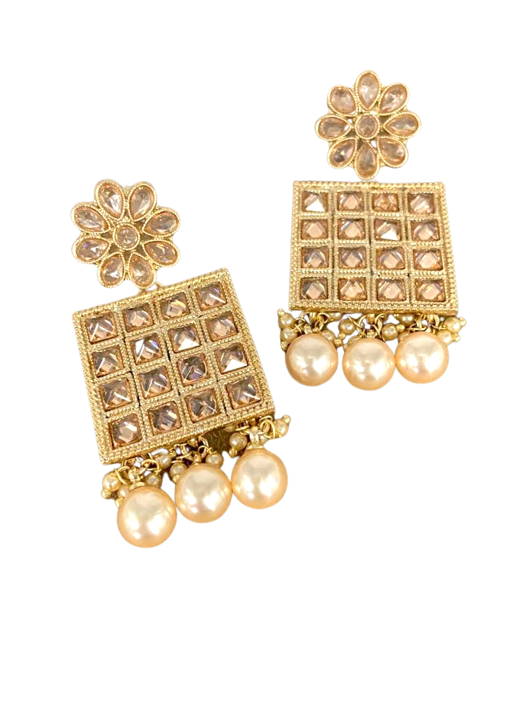 Manika Earring